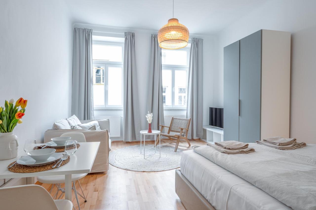 City Apartments Wina Bagian luar foto